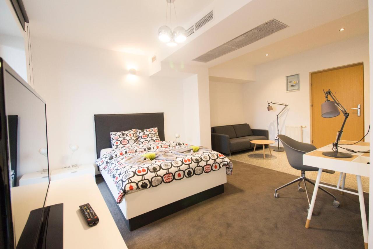 Happy Estate Apartments - Trakt Kupiecki ヴロツワフ エクステリア 写真
